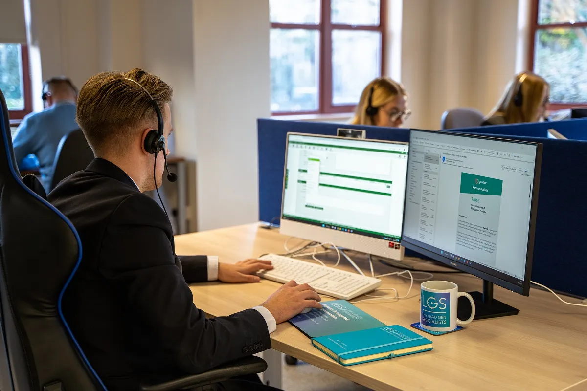 Transform Cold Calls into Hot Leads in 4 Simple Steps